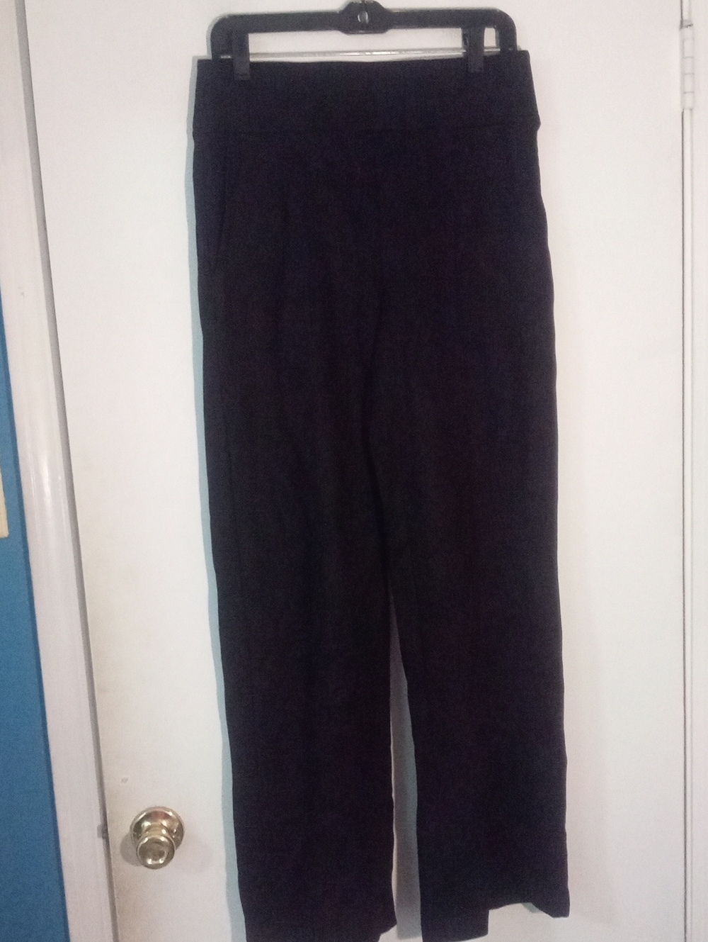 Badgley Mischka Black High-Waist Straight Leg Velvet Pants Medium New NWOT